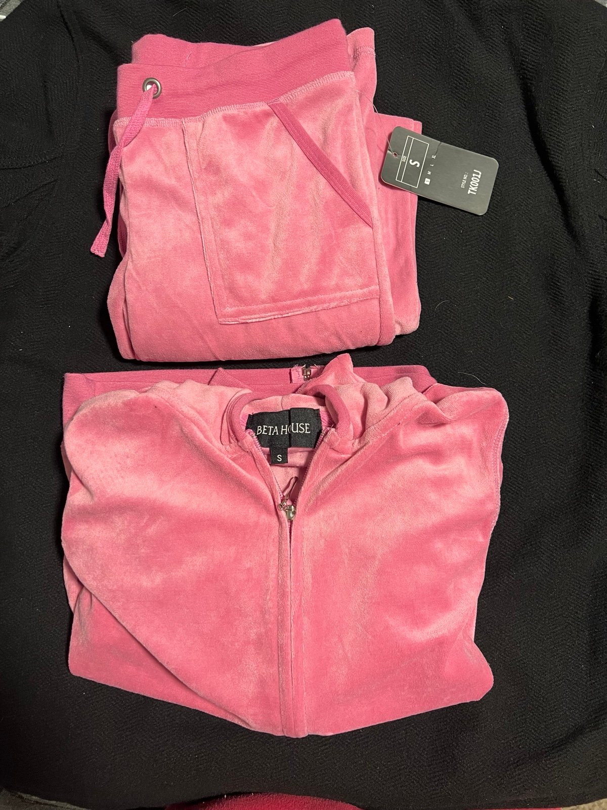 Brand new velvet jogger set