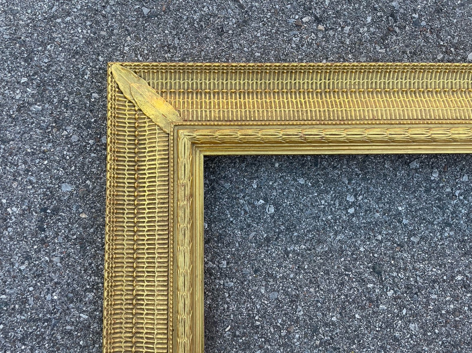 LARGE VTG WOOD & GESSO GOLD GILT ORNATE PICTURE MIRROR FRAME 13LB Fits 24x29.5