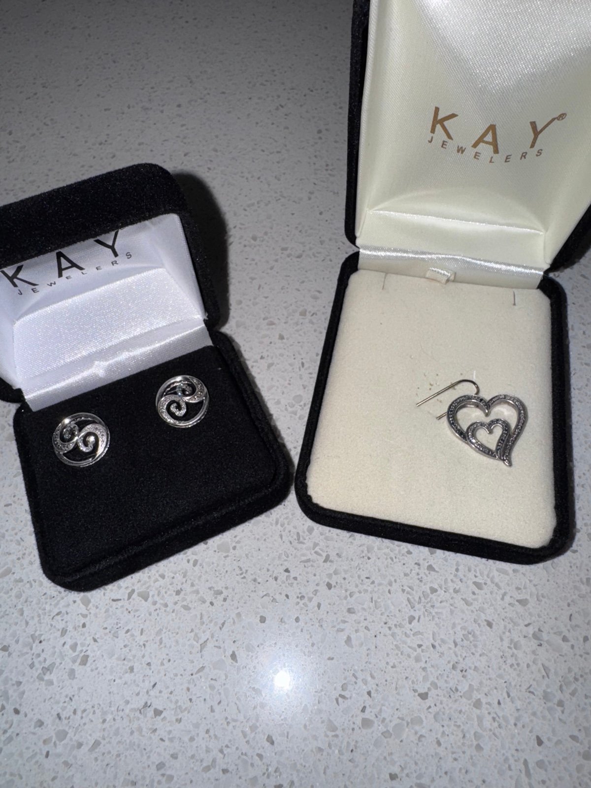 Kay necklace pendant and earrings
