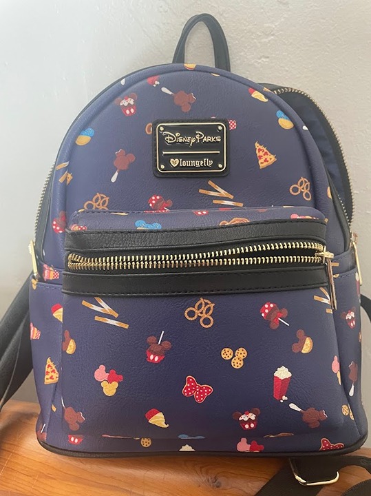 *LOOK AT PICS* Loungefly Disney Parks Snacks Mini Backpack Heart Logo