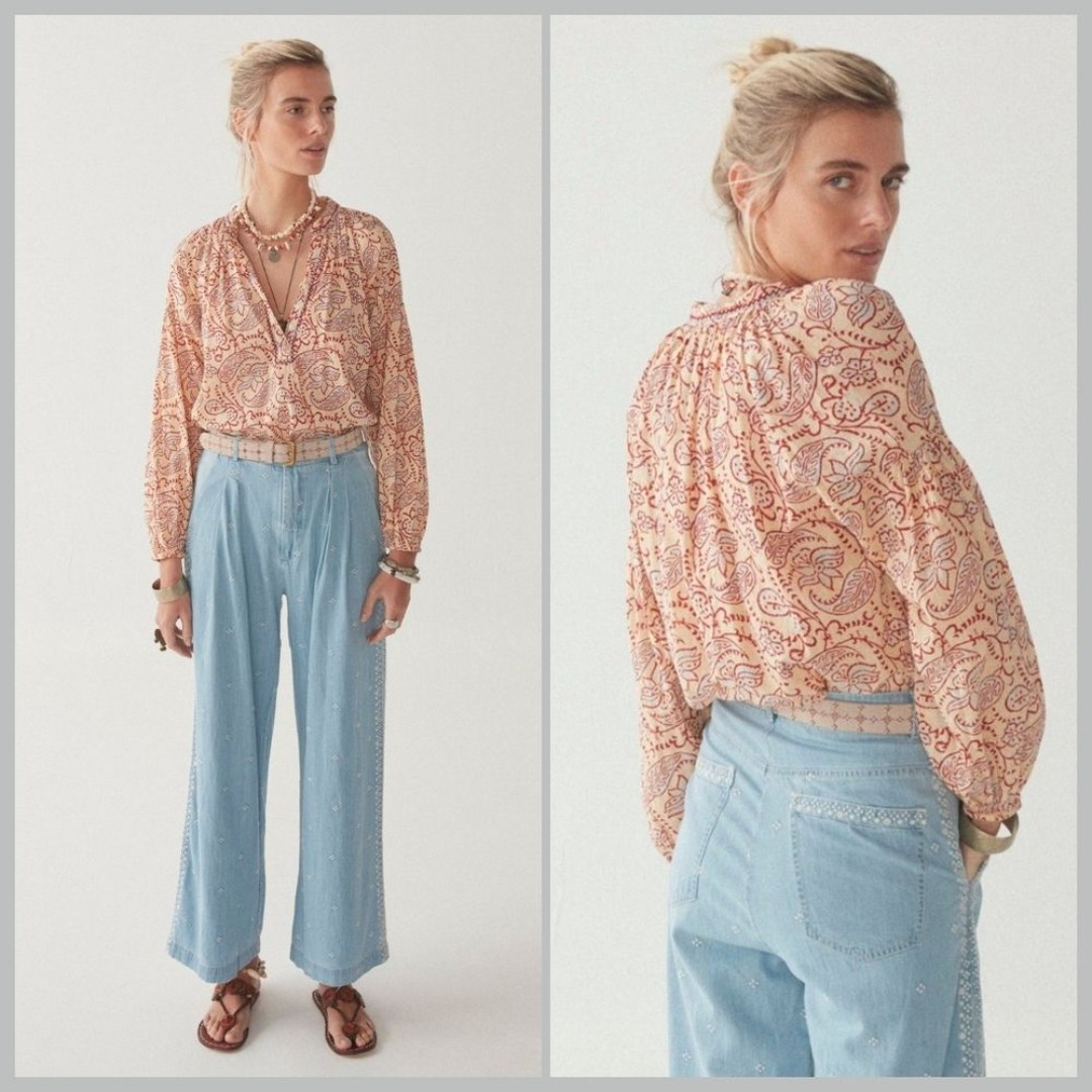 Maison Hotel Lina Blouse Elvis Paisley