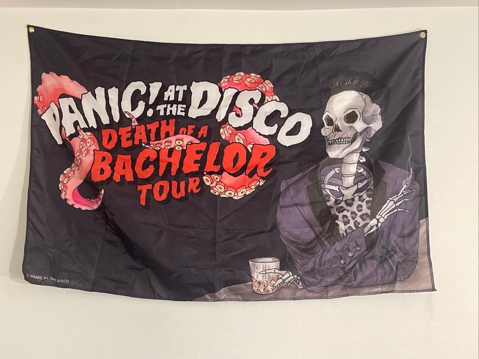 Panic At The Disco Death Of A Bachelor Tour Flag Tapestry 60 X 36 pre-owned