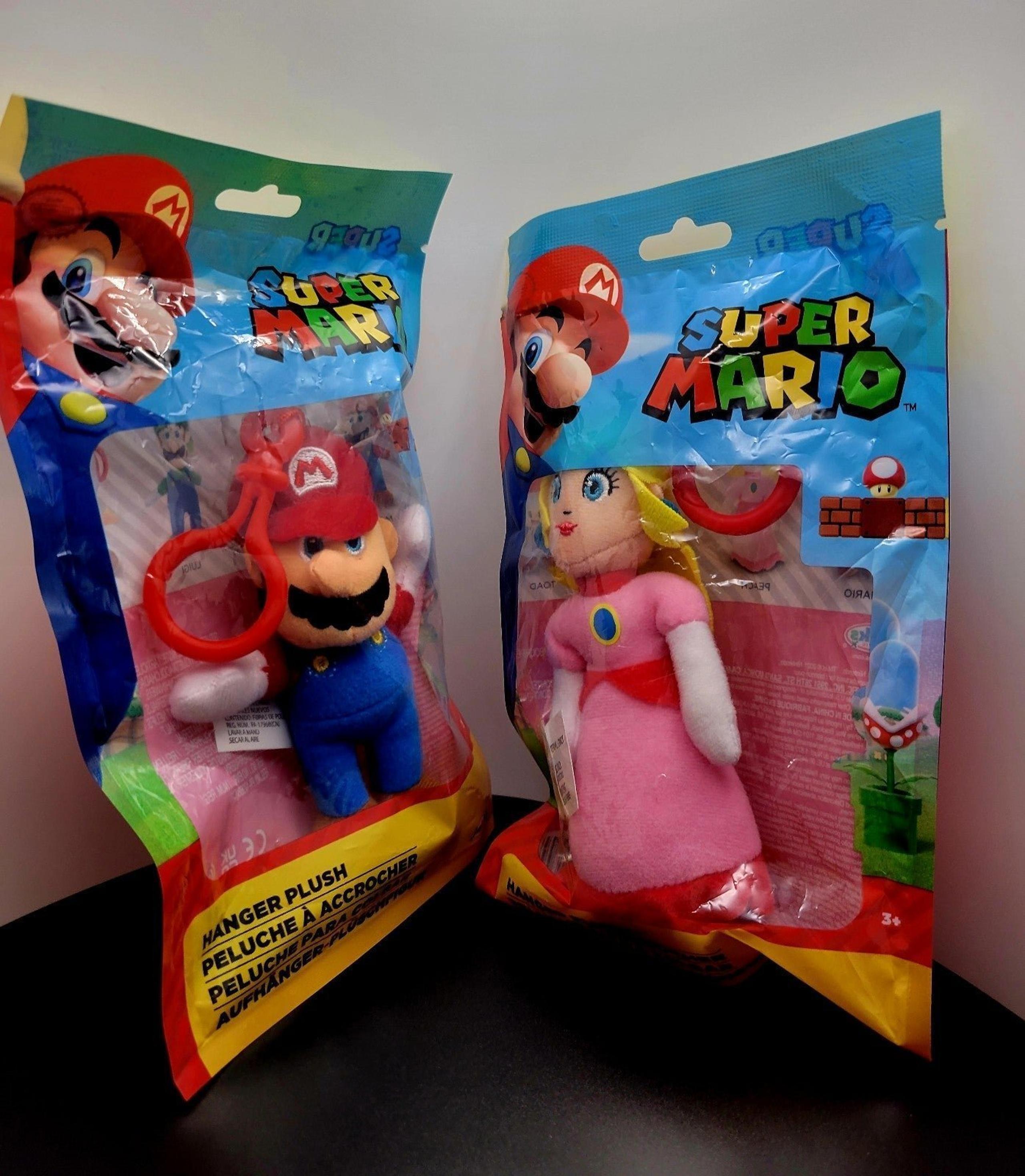 Bundle&Save MessageMe: Super Mario Plushies