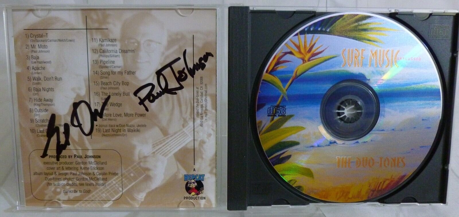 Surf Music UnPlugged - The Duo-Tones Paul Johnson & Gil Orr - Signed/Autographed