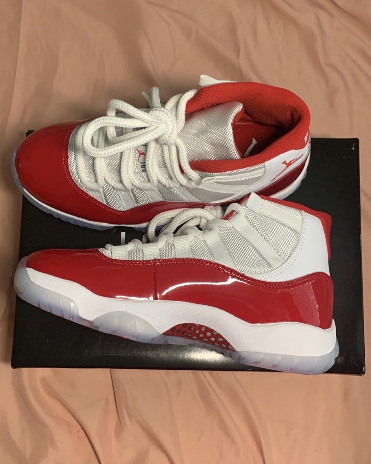 Jordan 11 cherry