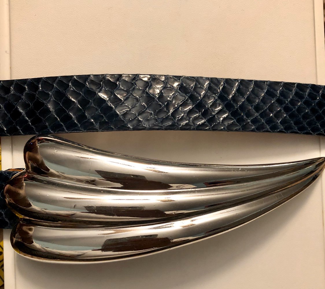 Alexis kirk belt
