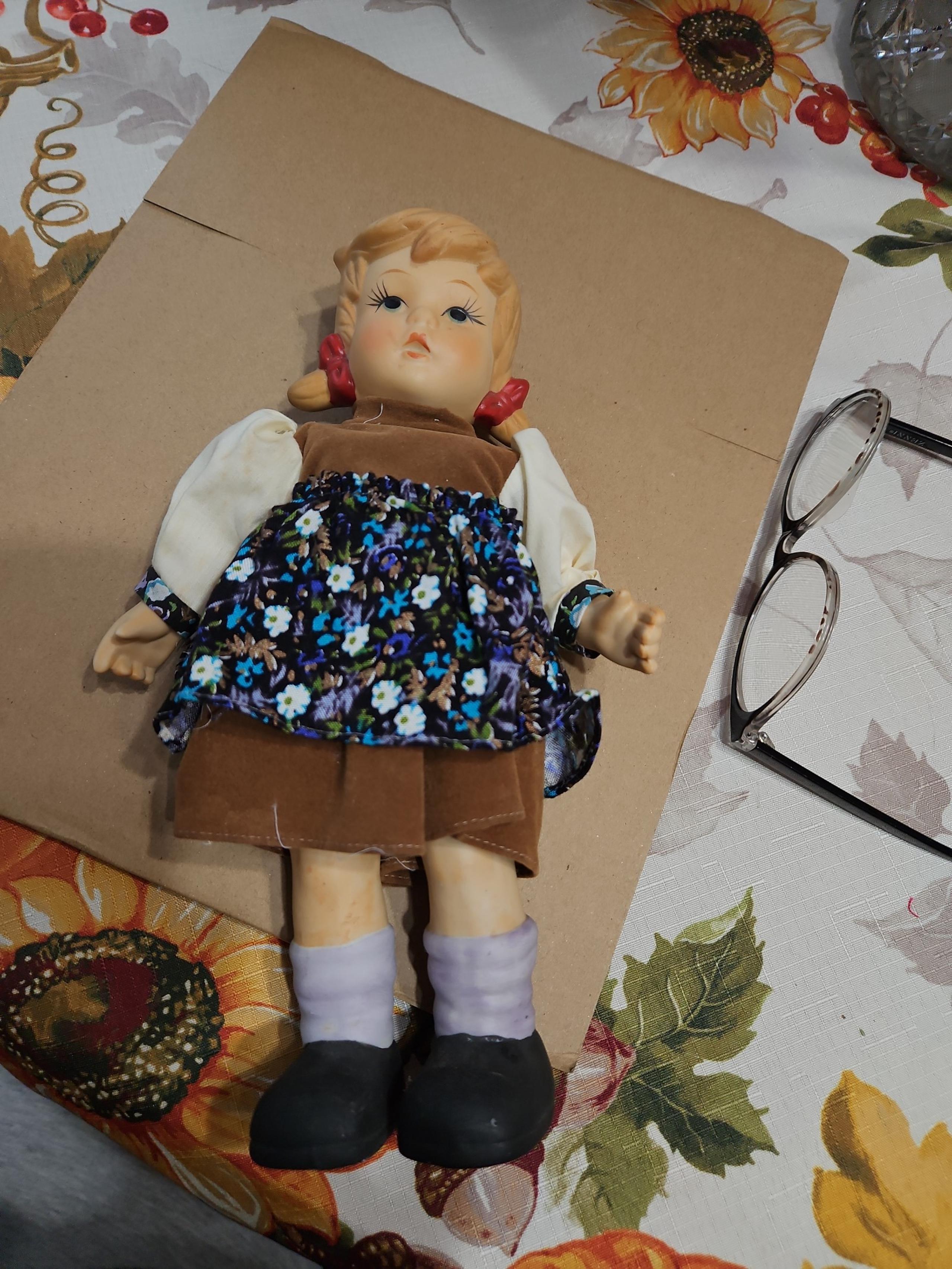 Hummel goebel omelet porcelain doll