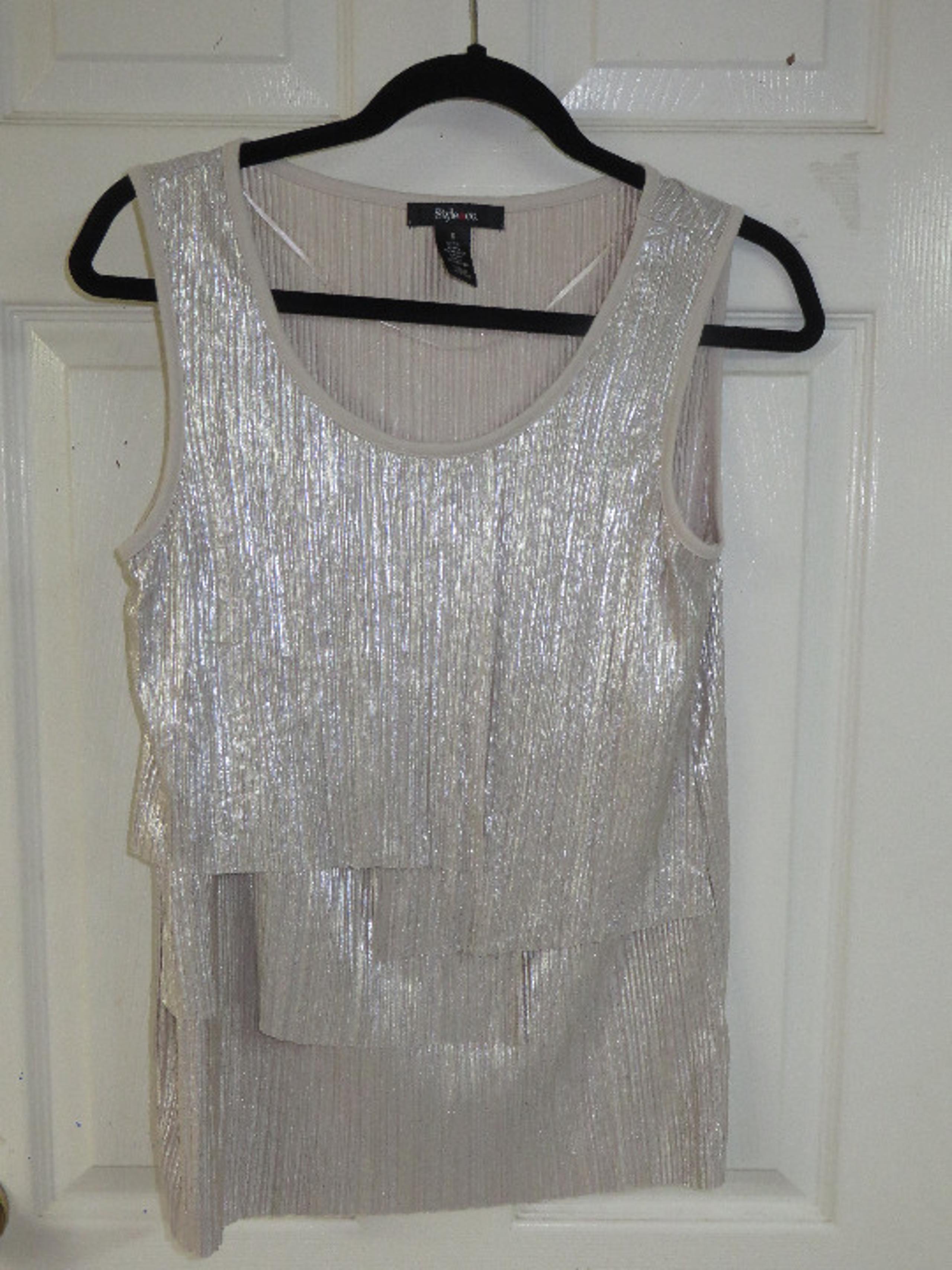 Style & Co Champagne color tank layered