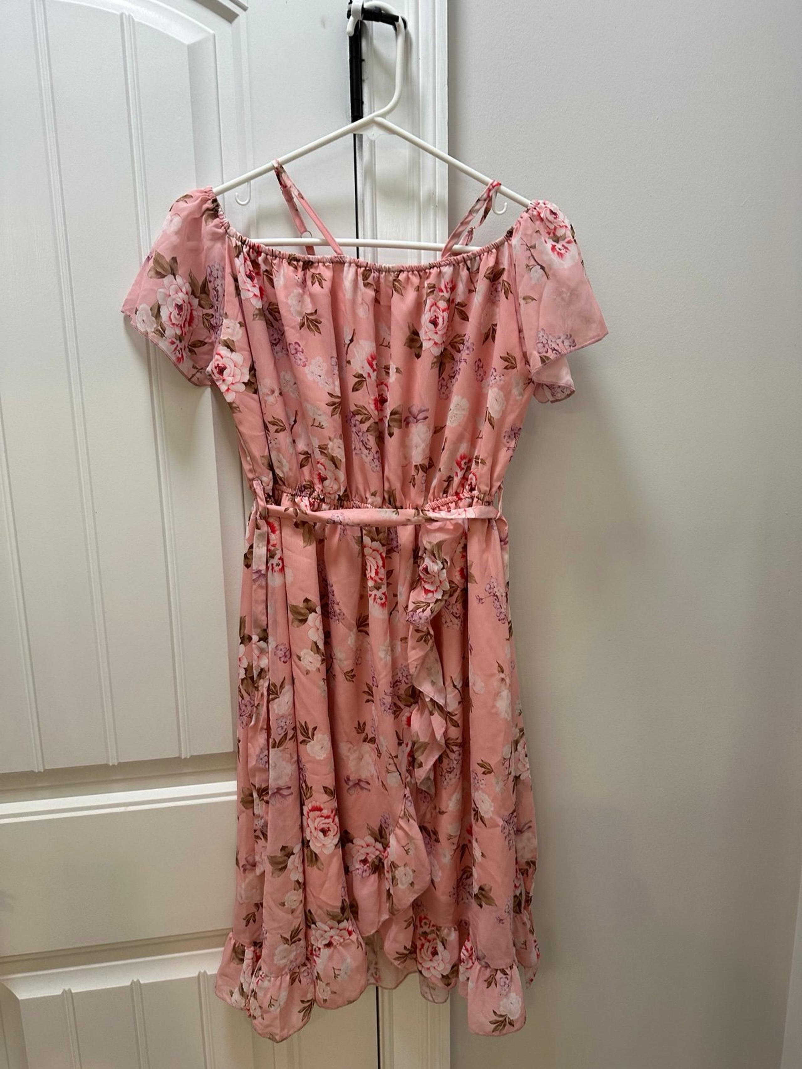 Girls off shoulder adjustable strap pink floral lined dress size 160 (11/12)