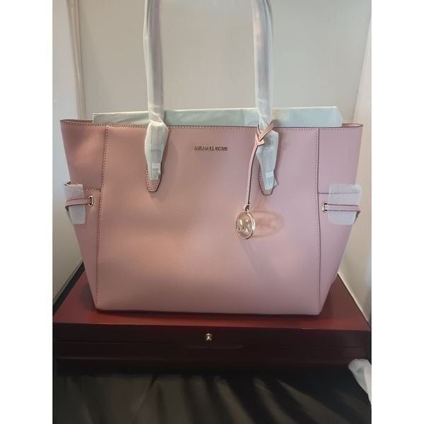 MK Michael Kors GILLY Primrose Pink LG Drawstring Leather Travel Tote