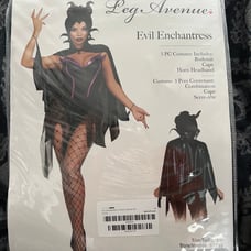 Costume