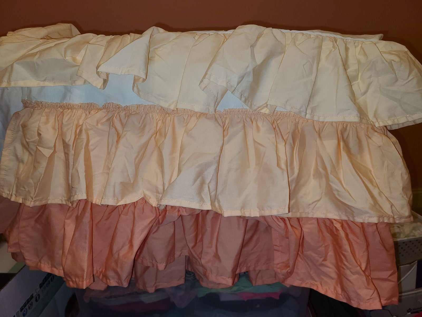 Custom crib bedding