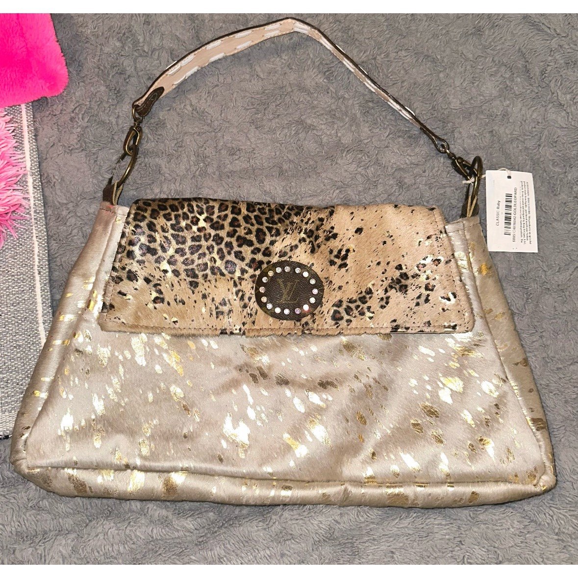 Keep It Gypsy classic Gold Ruby with shimmery gold hair on hide cheetah print