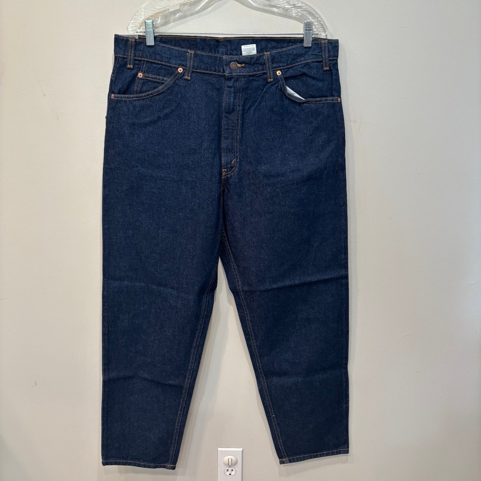Vintage Levi’s 550 Orange Tab Relaxed Fit Tapered Leg 1995 Jeans Men’s 38x30 NEW