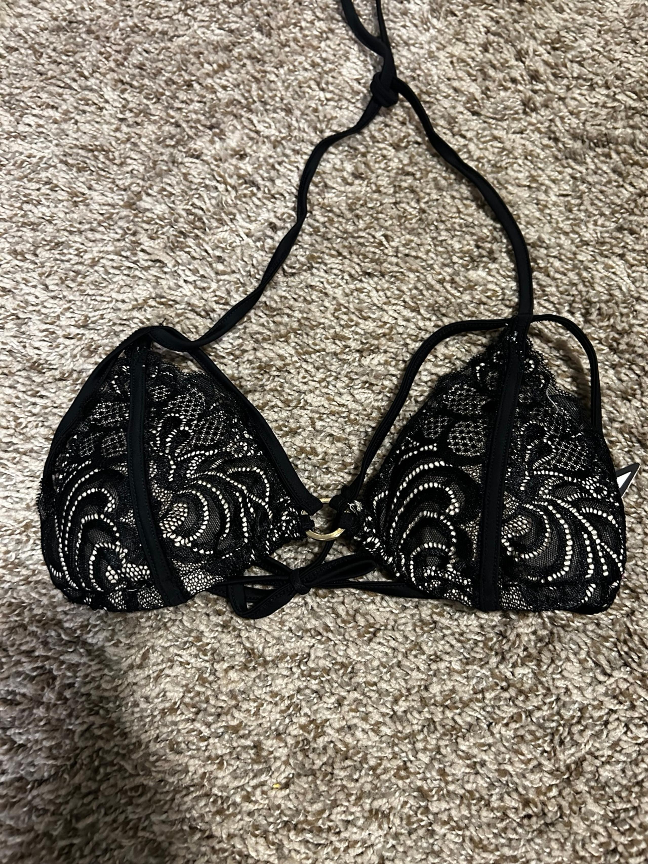 Lace bikini top