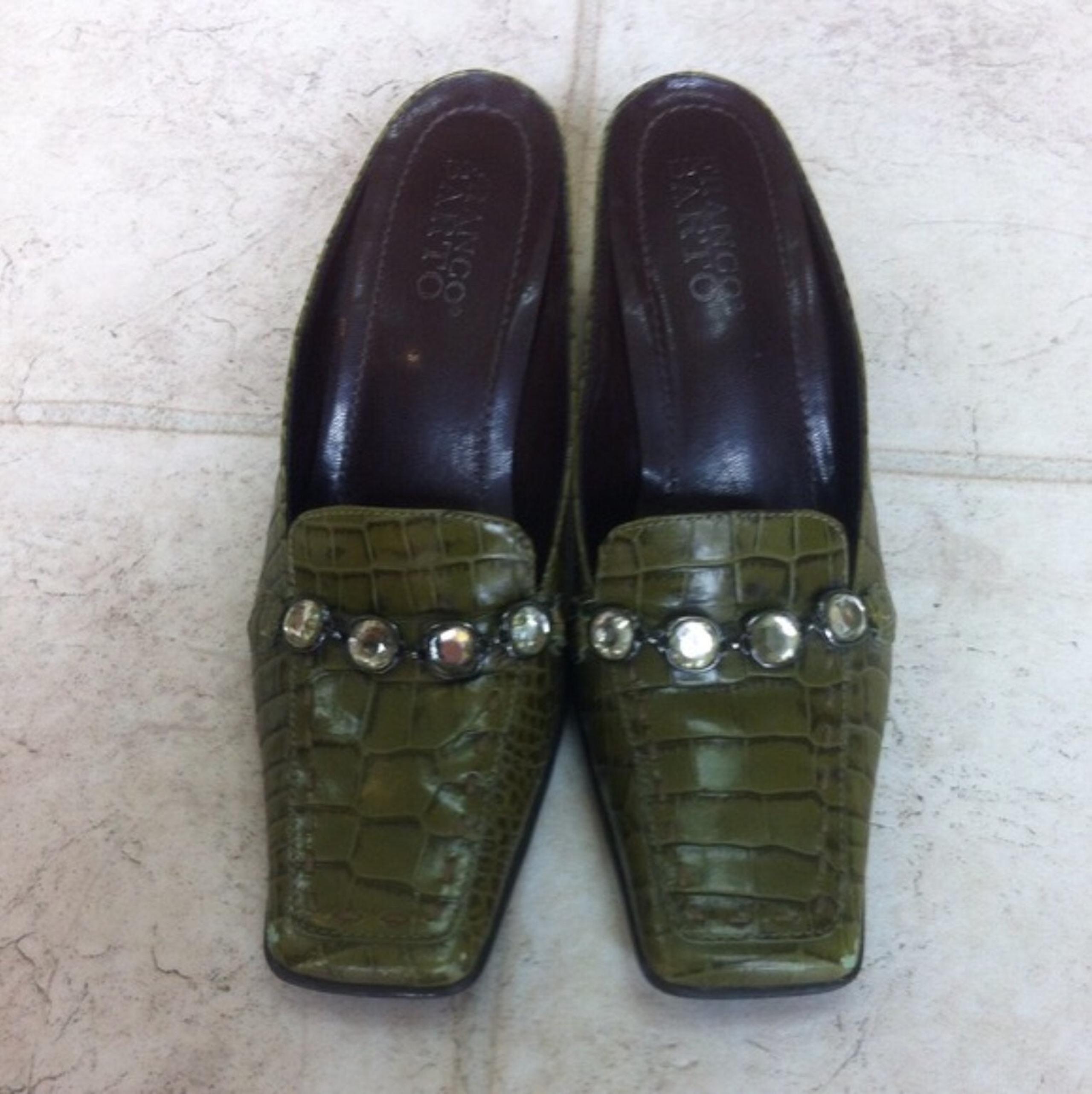 FRANCO SARTO women’s Green Leather Mules