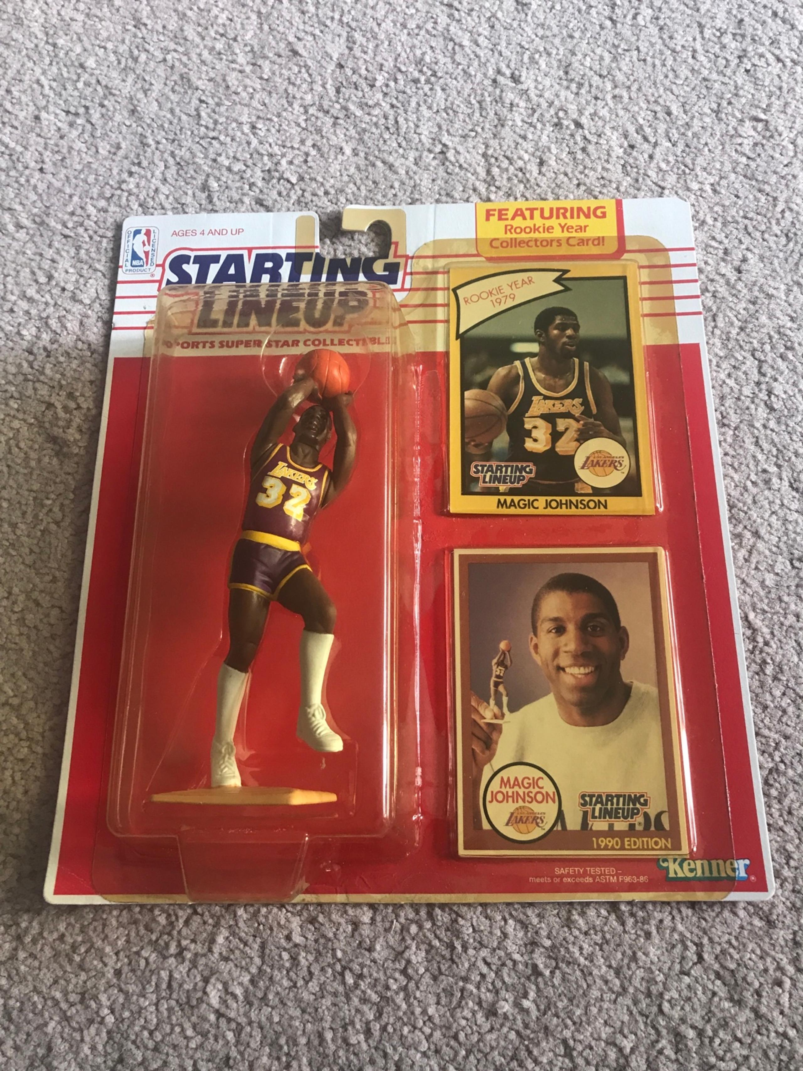 1990 MAGIC JOHNSON SLU WITH 2 CARDS (Rookie) - Kenner