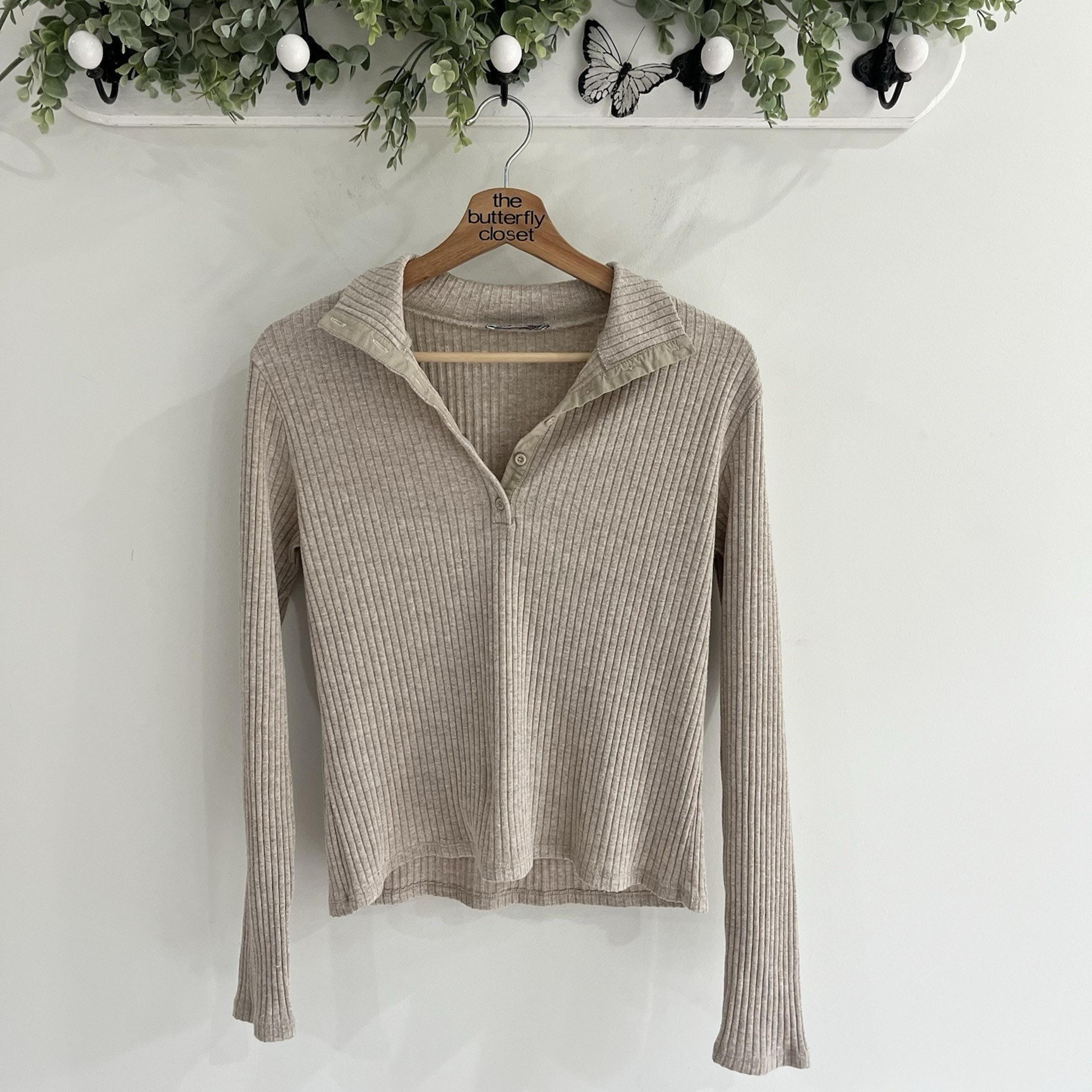 Zara Women’s Beige Button Knit Sweater With Built In Shoulder Pads Size L