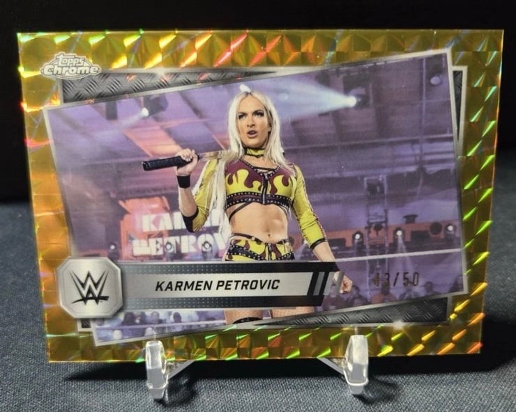 2025 Topps Chrome WWE Karmen Petrovic Gold Geometric /50 #110 NXT