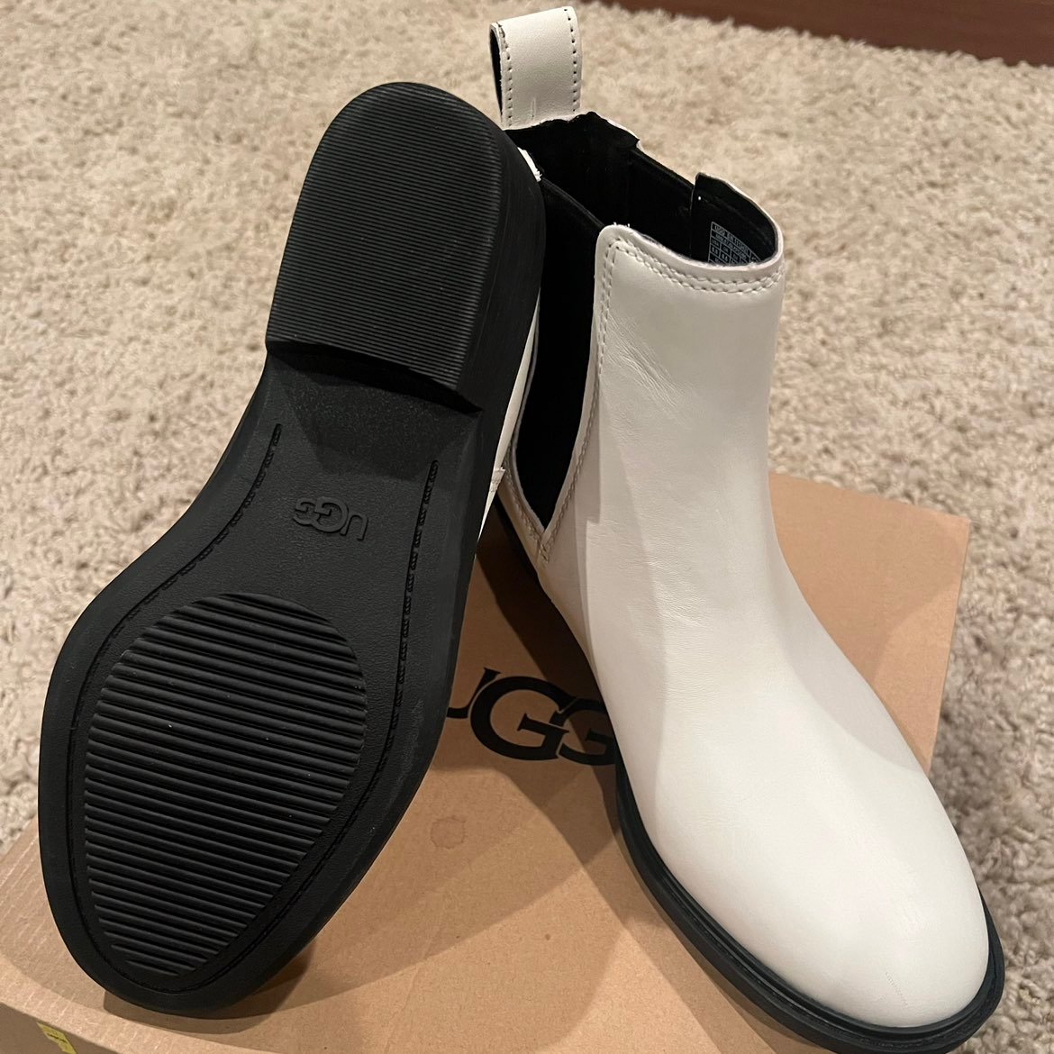 Ugg Chelsea White Weather Proof Boots*NWB