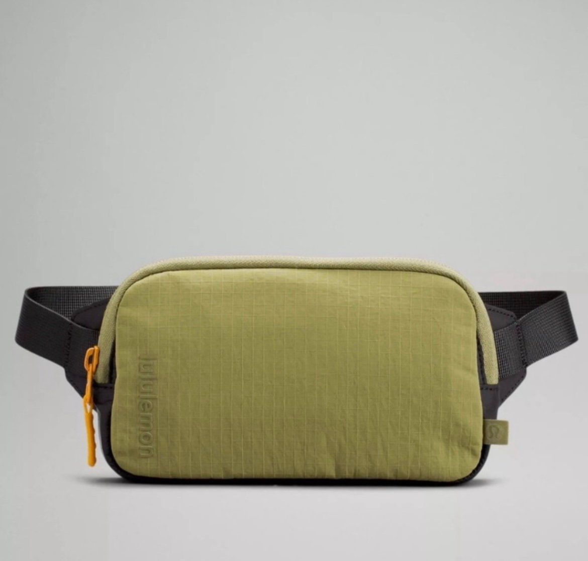 NWT Lululemon Mini Belt Bag army green
