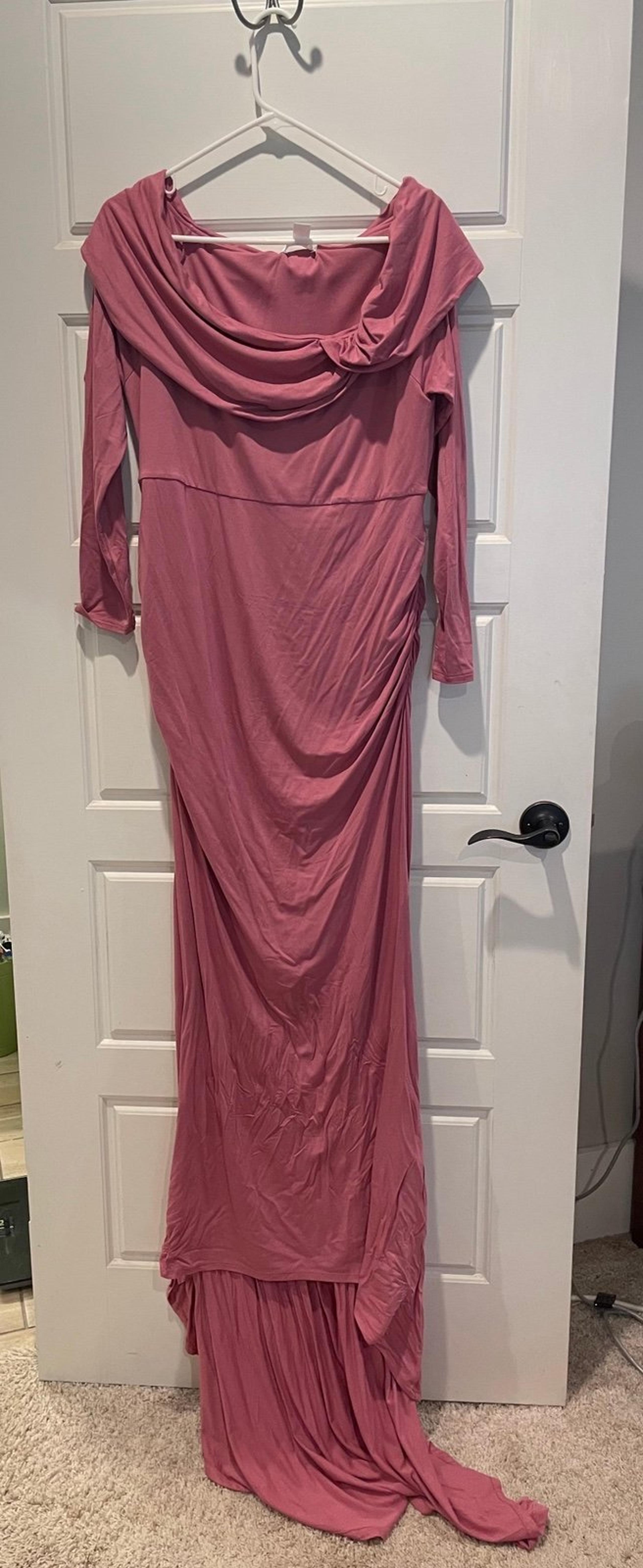 NWOT motherhood maternity dress