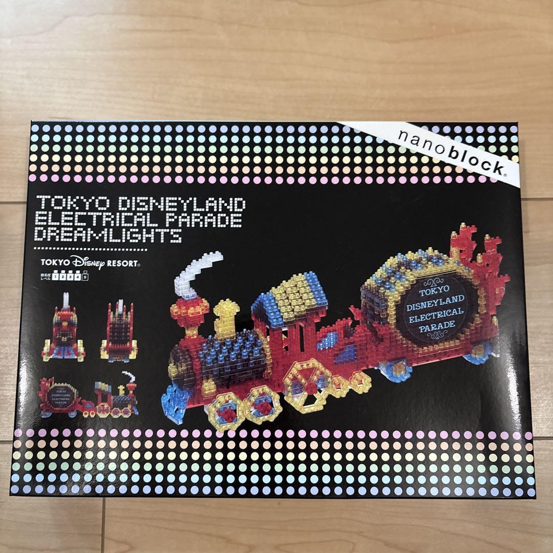 【New】Disneyland Electrical Parade Nanoblock