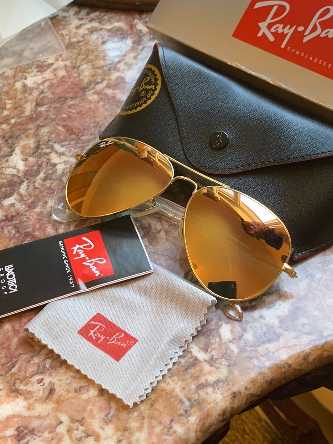 Ray Ban sunglasses RB3025