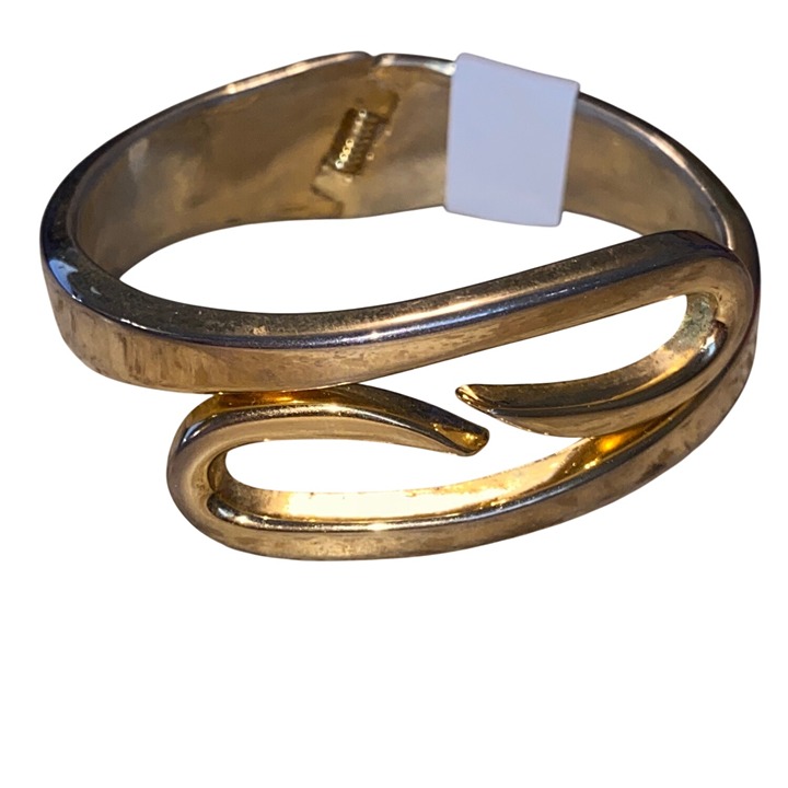 Vintage Gold Tone Hinged Bangle Bracelet With Abstract Design & Clasp Closure
