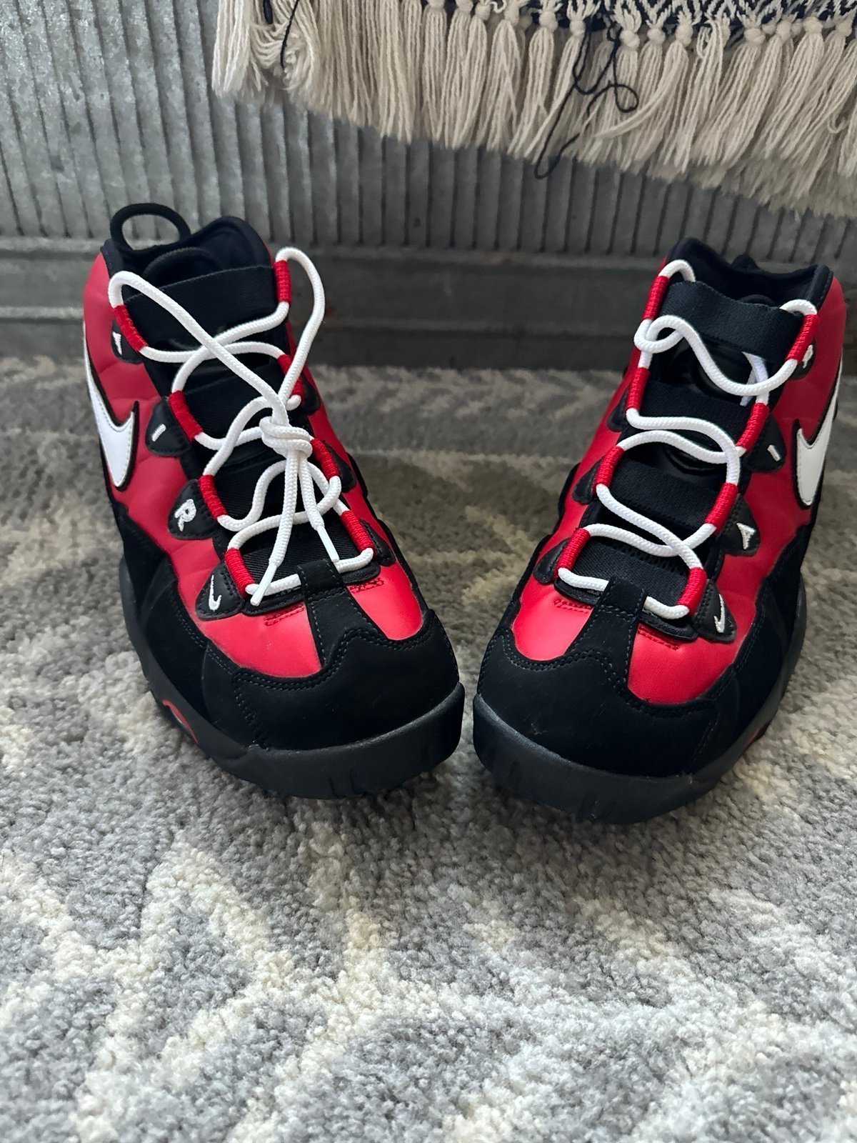 Nike air uptempo athletic shoes for men