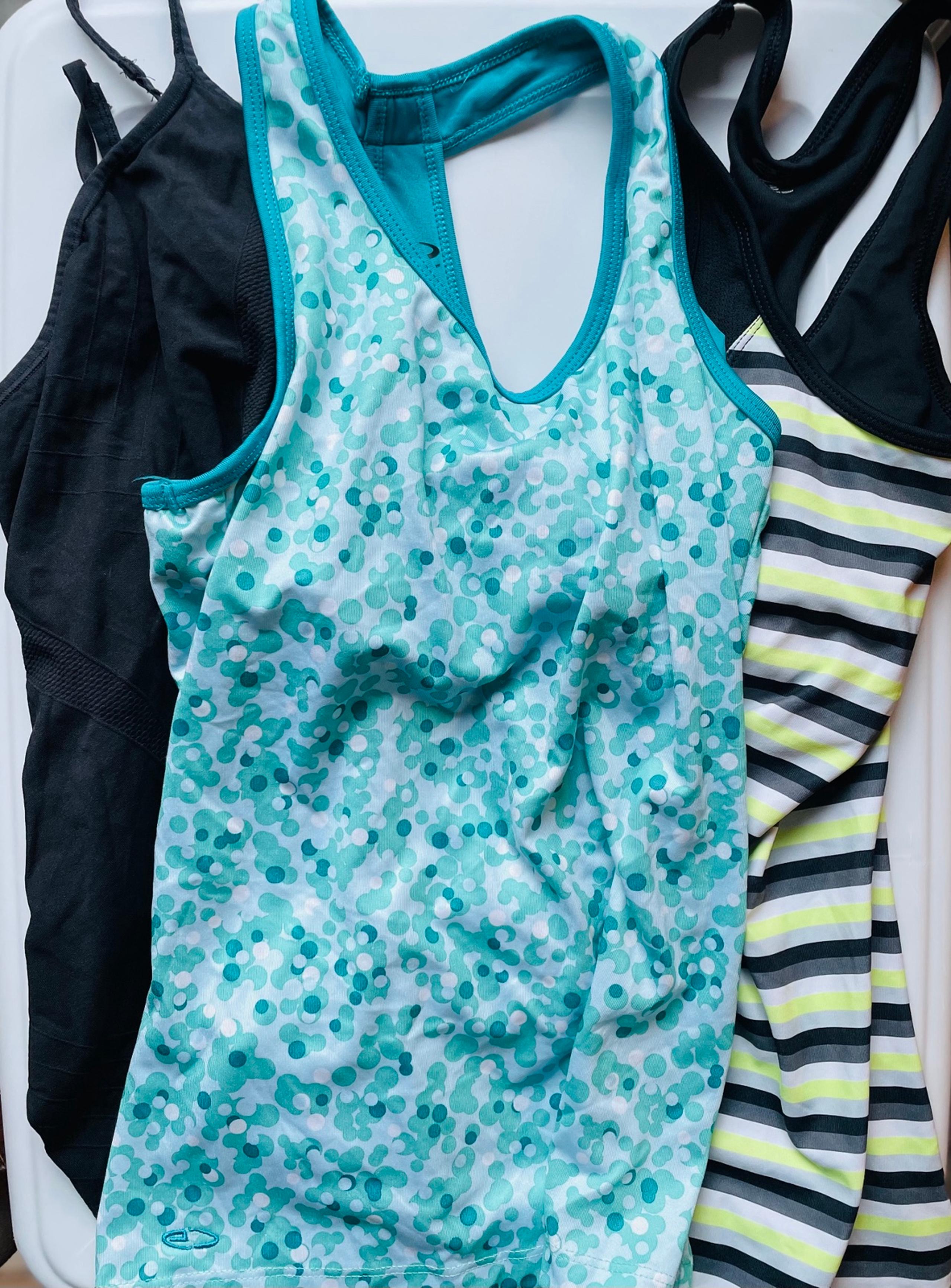 (3) Champion Women’s workout shirts small