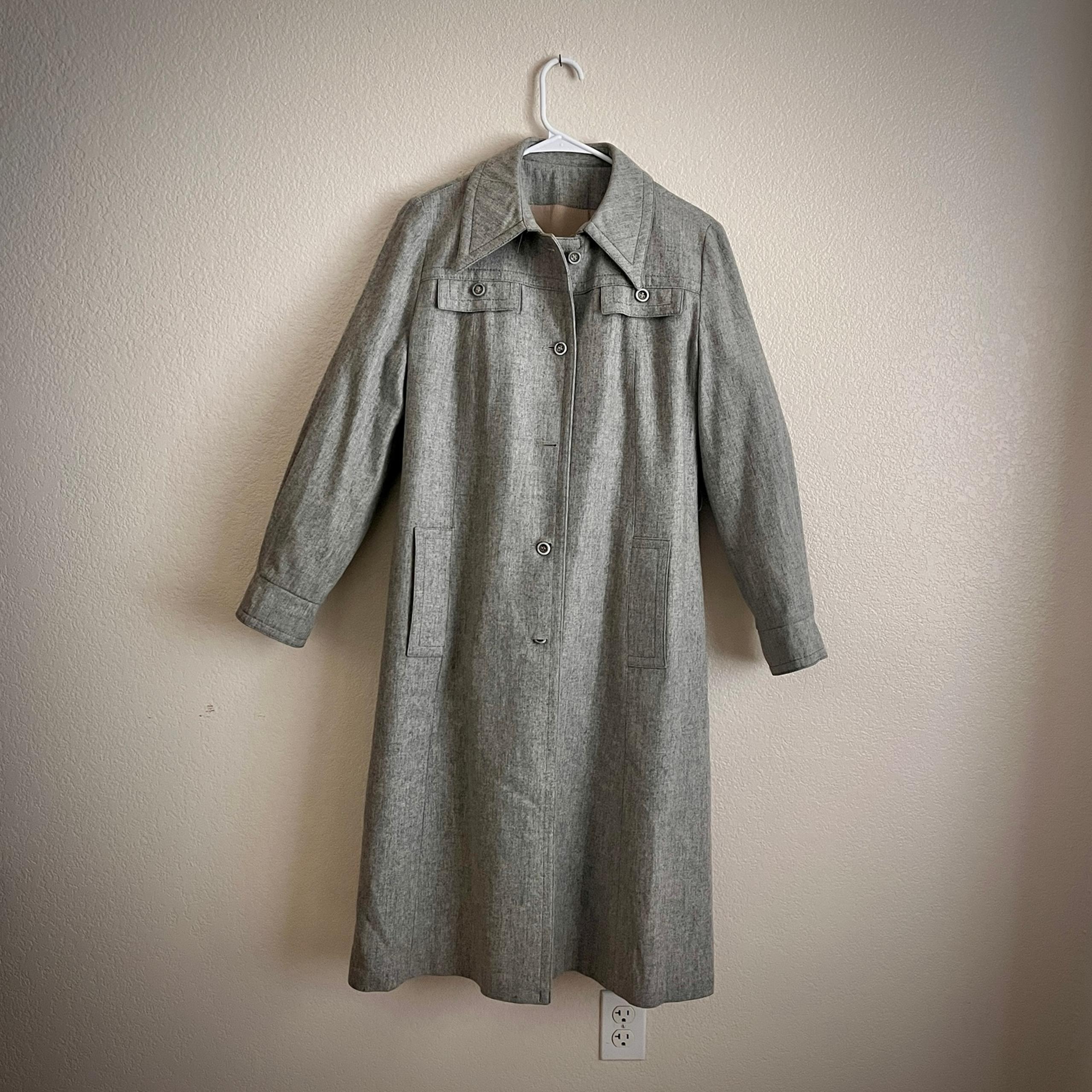 Vintage 1980 Forecaster of Boston Wool Trench Coat (Size  9/10) Gray Union Label