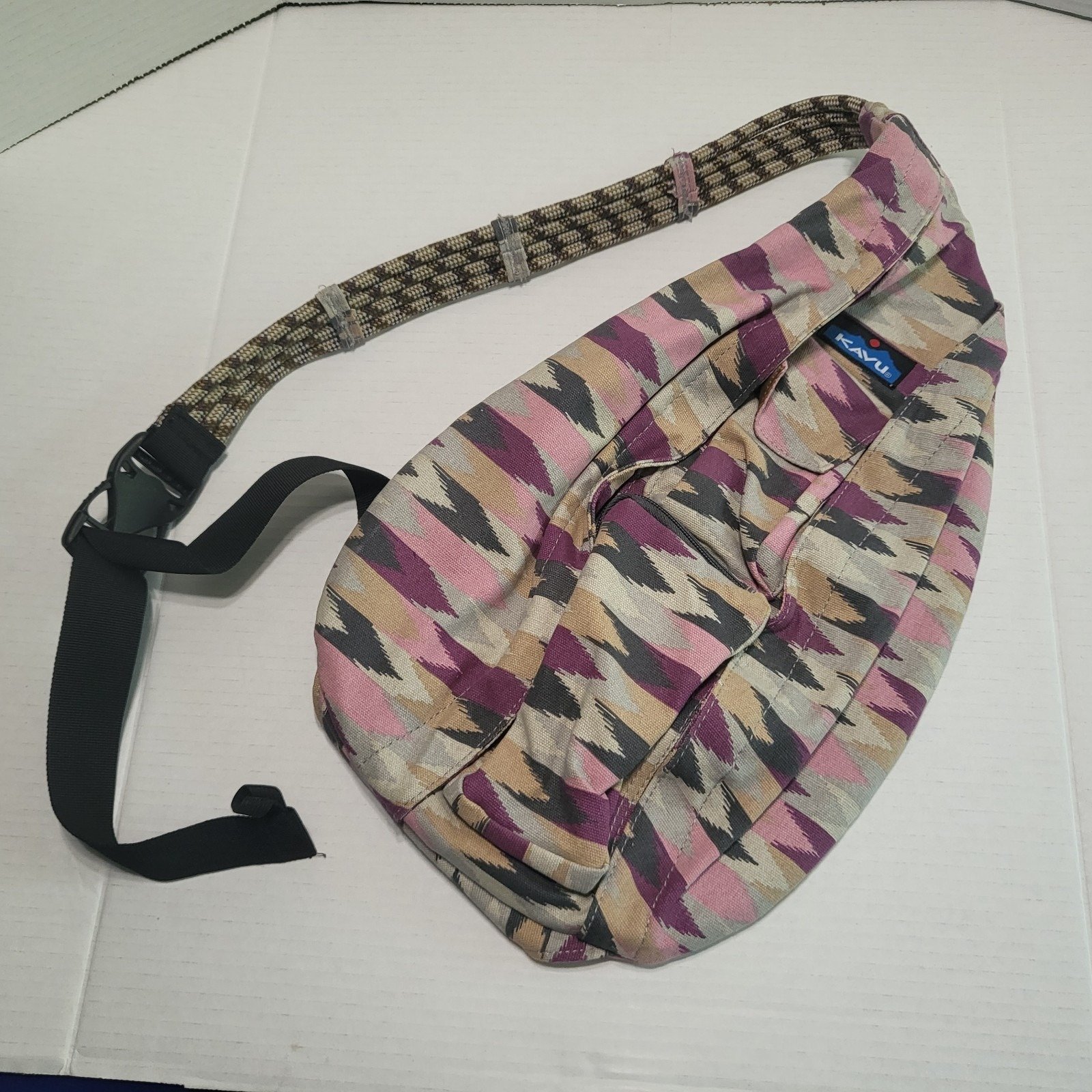 Kavu 100% Cotton Southwestern Print Pink Purple Gray Rope Sling Backpack