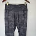 bend Black Camo Athletic Leggings L NWT