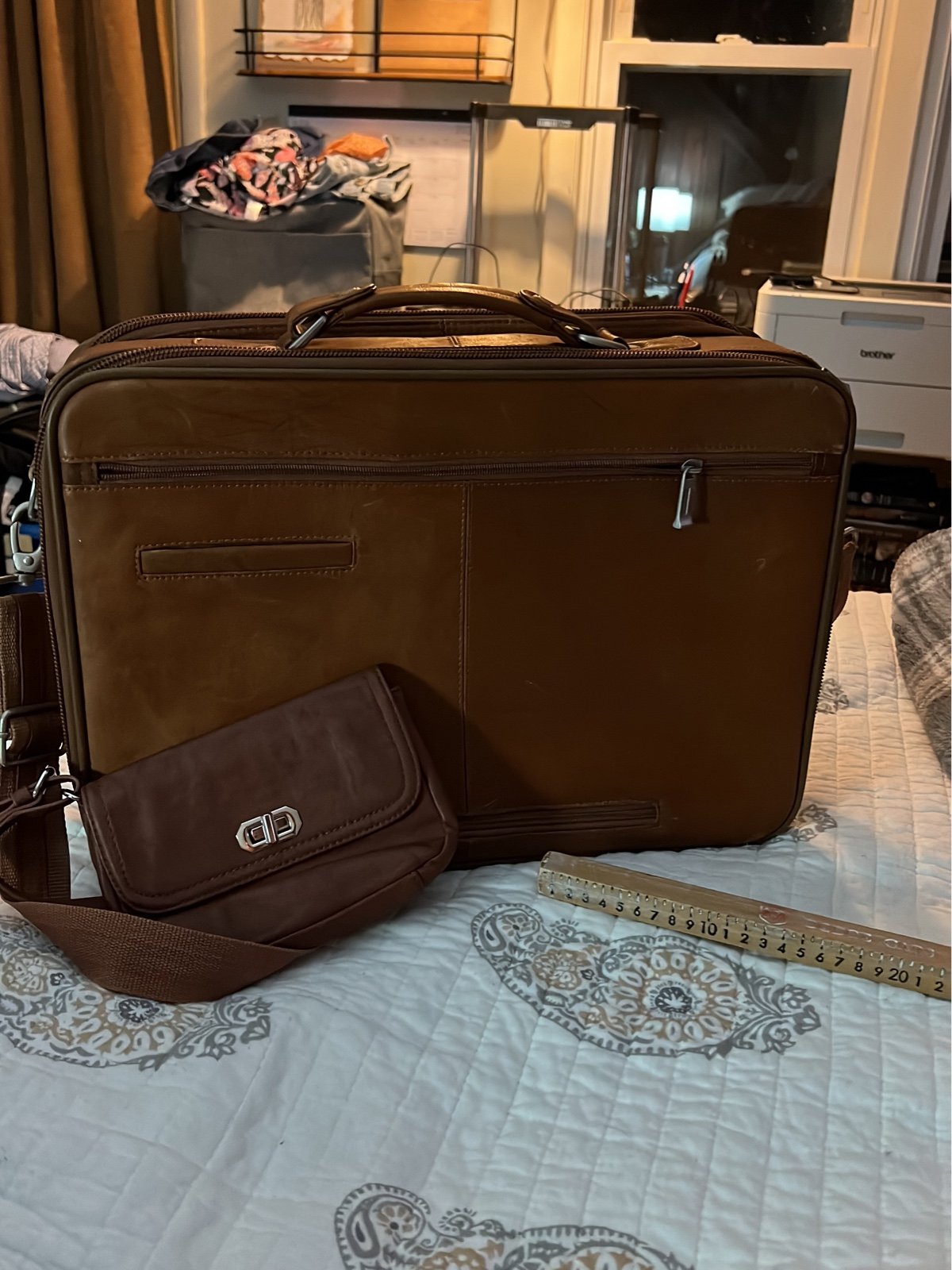 Solo briefcase, all leather soft briefcase, caramel brown color, soft 17 x 12