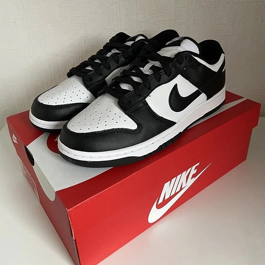 Nike Dunk Low Panda Women 8.5