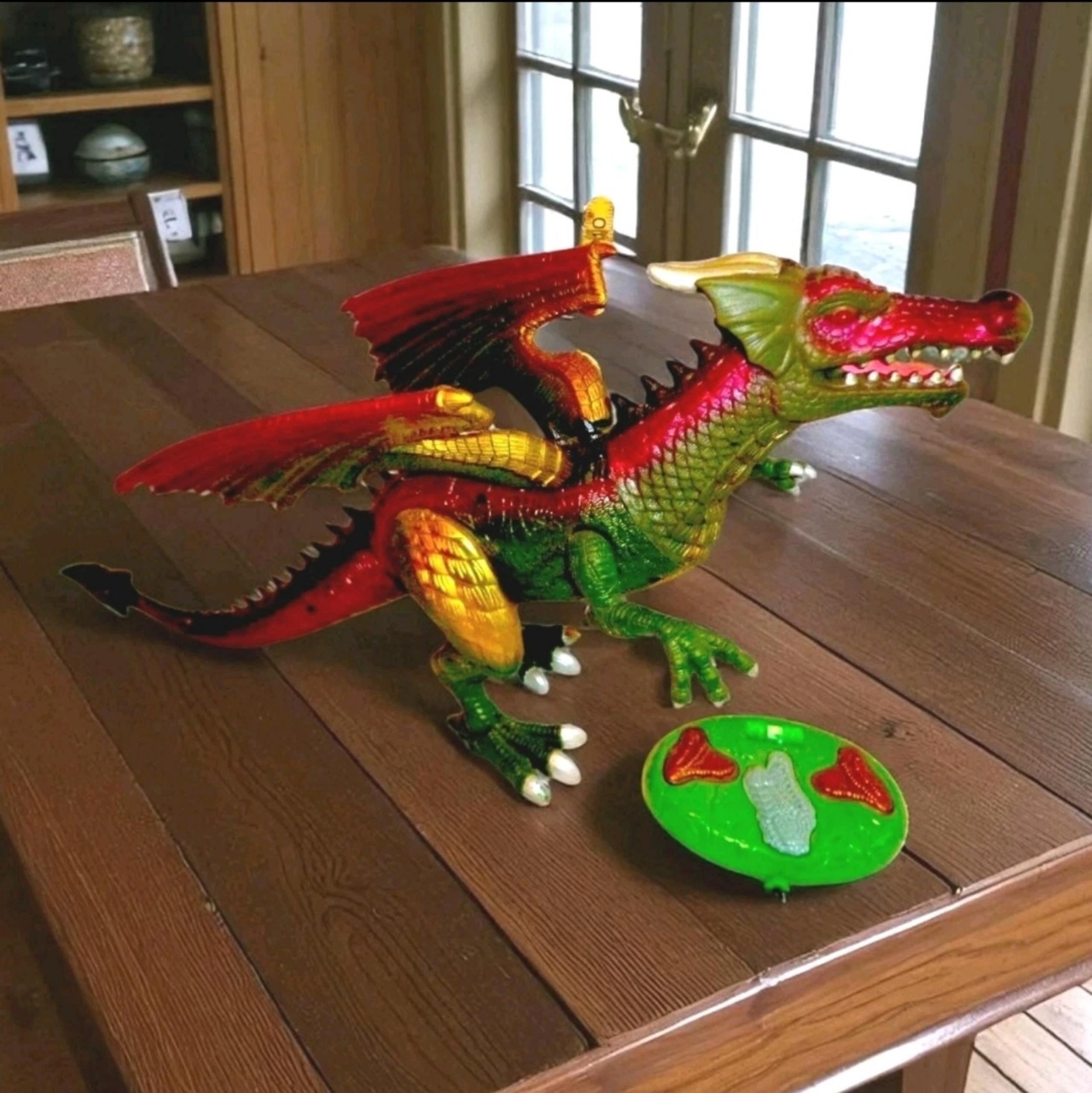 Mighty Megasaur Dragon-i-Toys Green Dragon Roars Light Up Eyes Animal Planet 18"