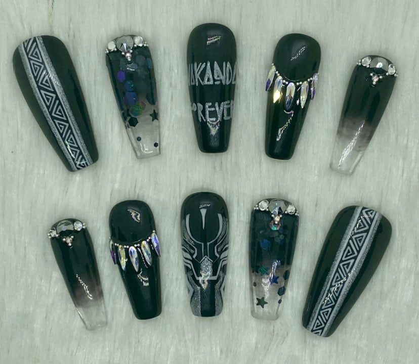 Black Panther Press On Nails