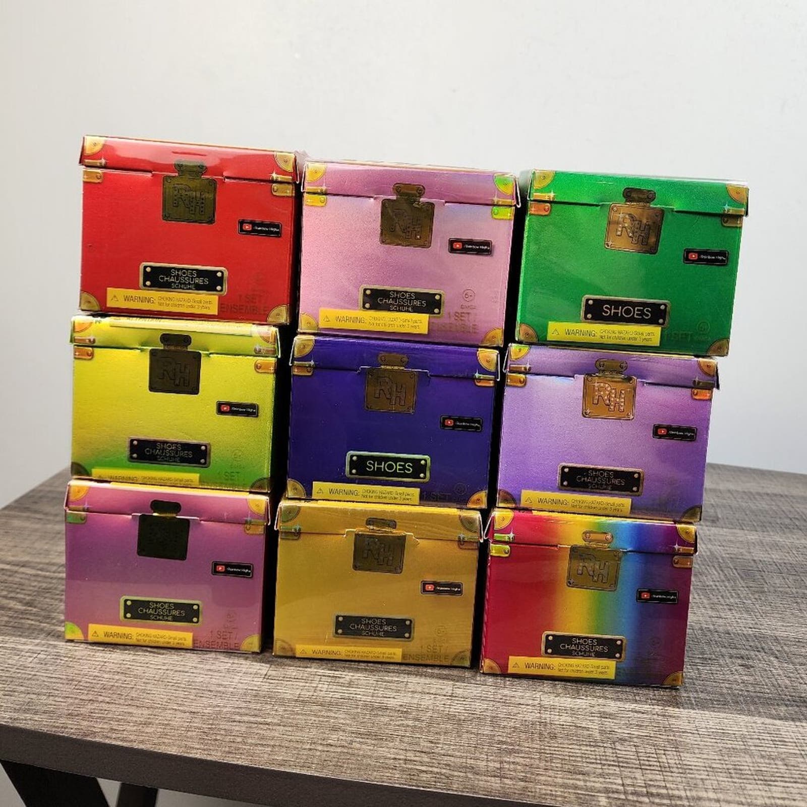 Rainbow High Mini Accessories Studio Shoes Lot of 27 NEW Sealed Boxes