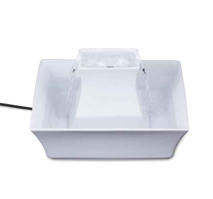 Petsafe water fountain + foam filter(4) and carbon filter (4)