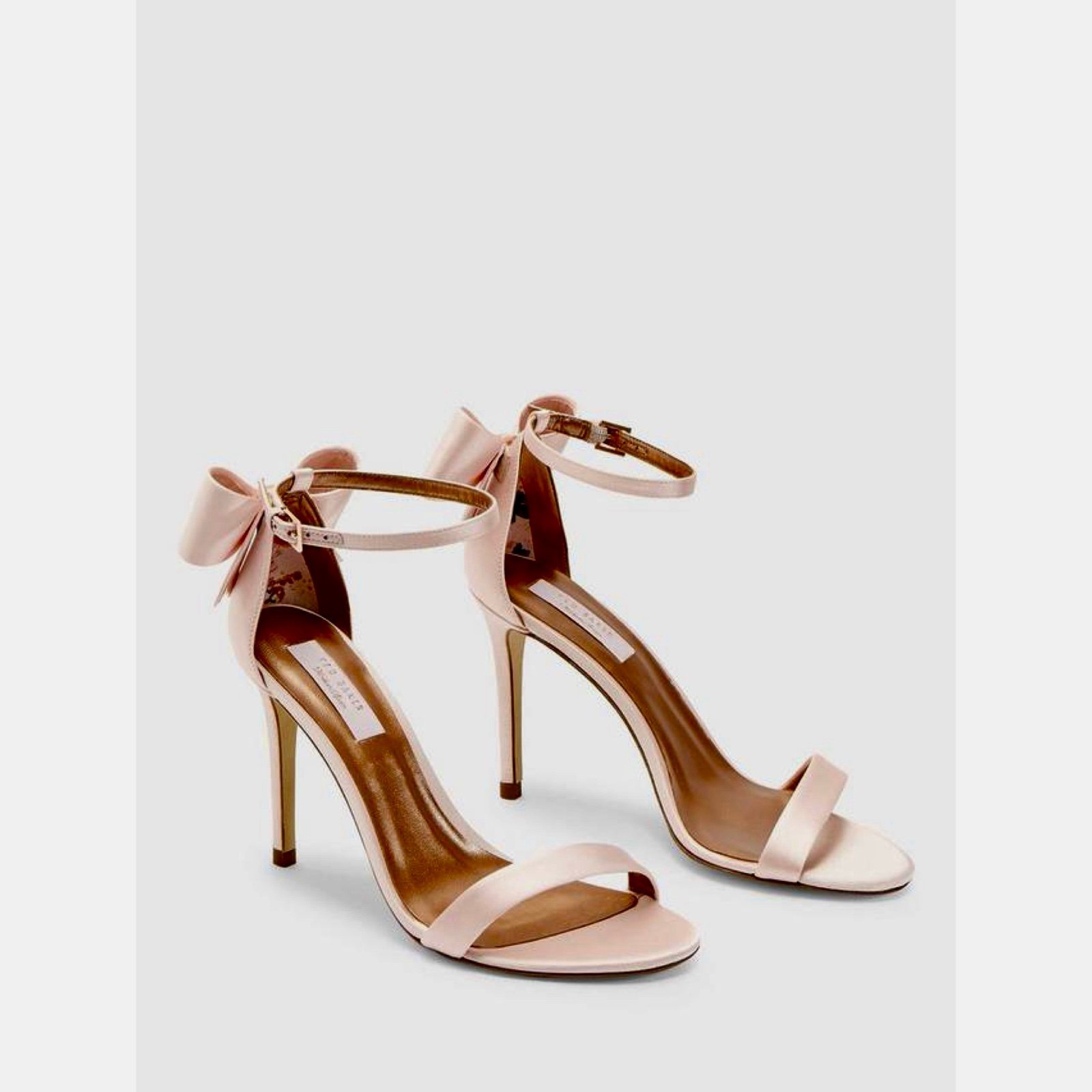 Ted Baker Bowtifl Bow Pink Satin Heels Size 9