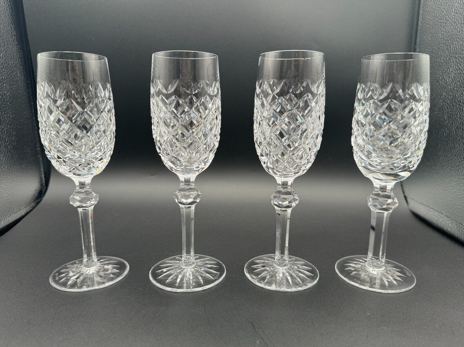 Marvelous Set of 4 WATERFORD CRYSTAL Powerscourt Fluted Champagne Glasses, Mint