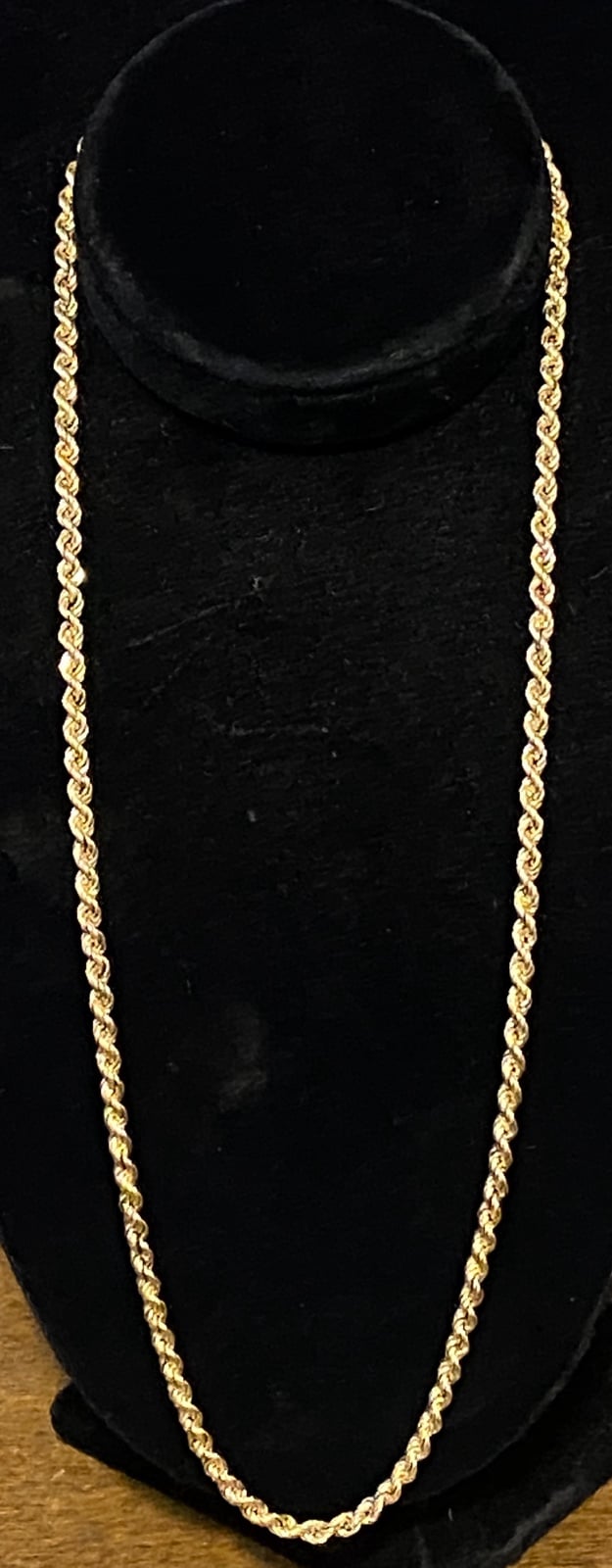 14K gold Rope Chain Necklace 25in. Long 12.2g