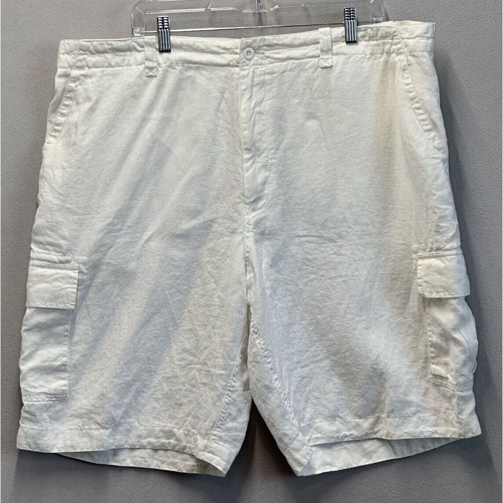 NWT Caribbean Shorts Men's Sz 42 White Cargo 100% Linen With Pockets 10 Inseam