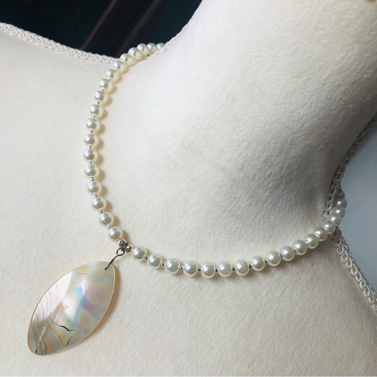 Handcrafted repurpose genuine elegant shell pendant Czech glass Pearl necklace