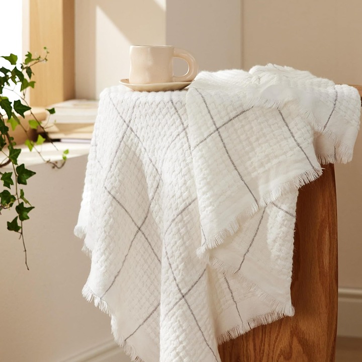 White Throw Blankets for Couch Decorative Cream Woven Throws Blanket