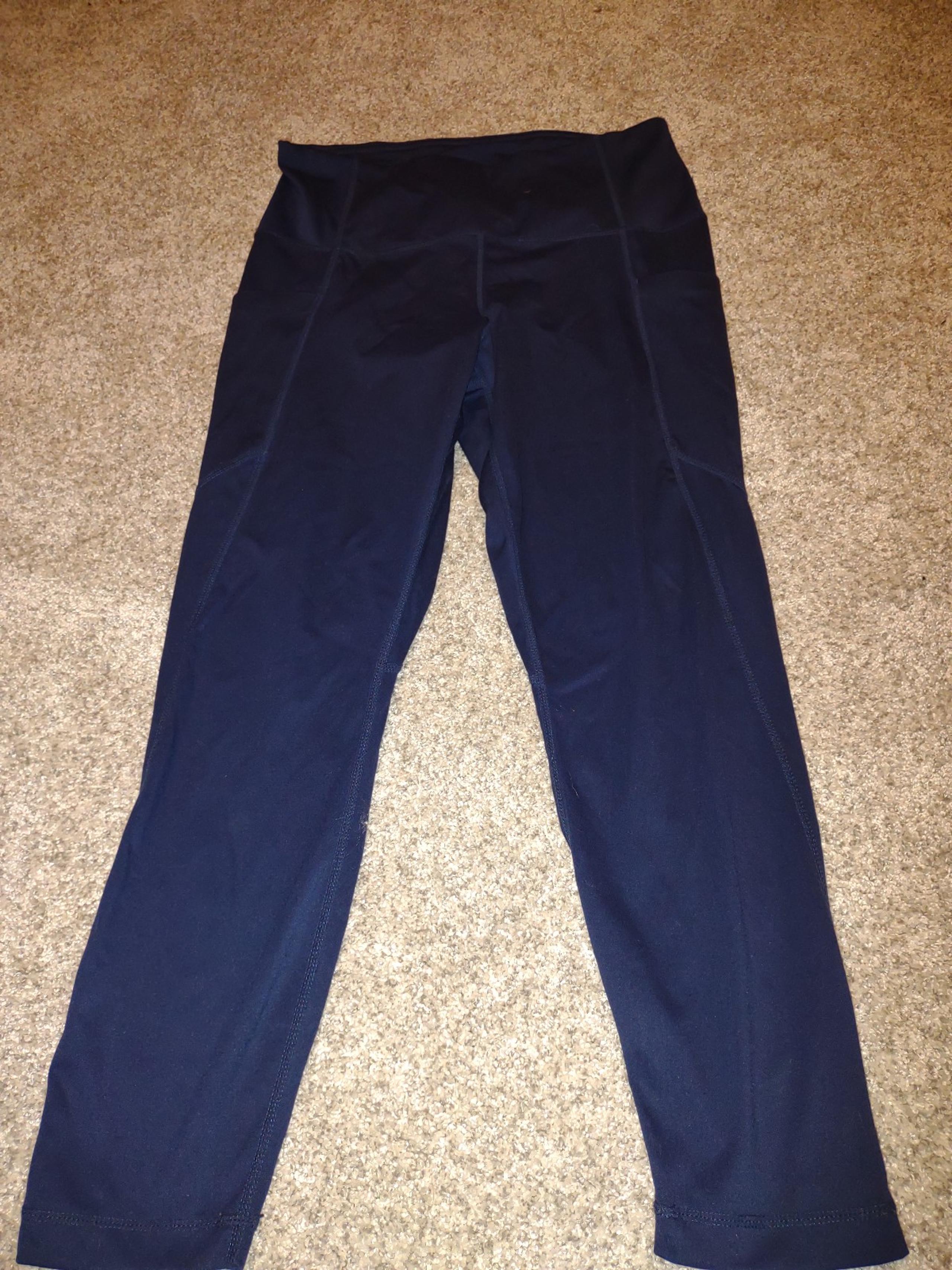 Ladies athletic leggings XL