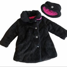 Mac & Co Black Faux Fur Coat Bucket Hat