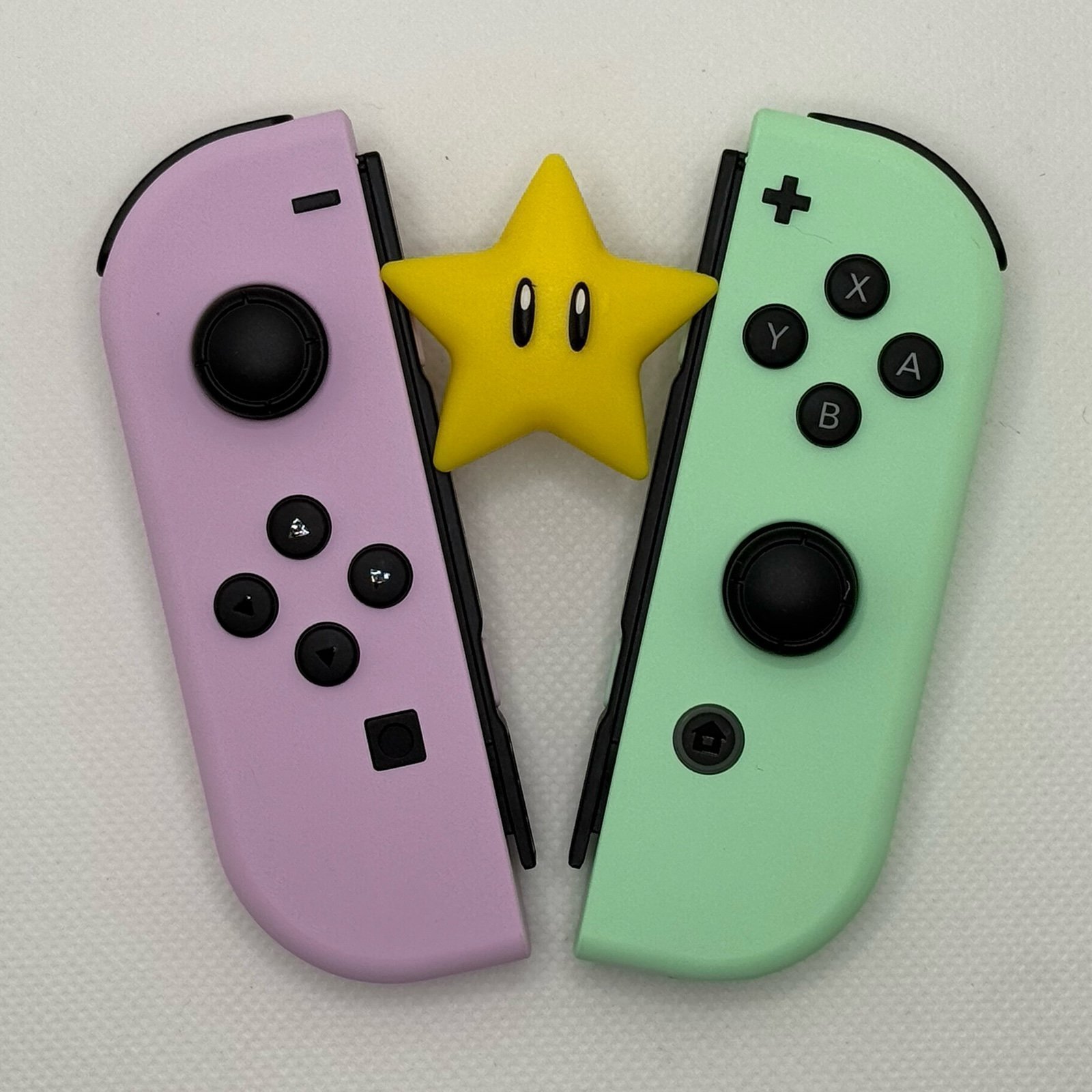 Nintendo Switch Joycons - Pastel Pink & Pastel Green