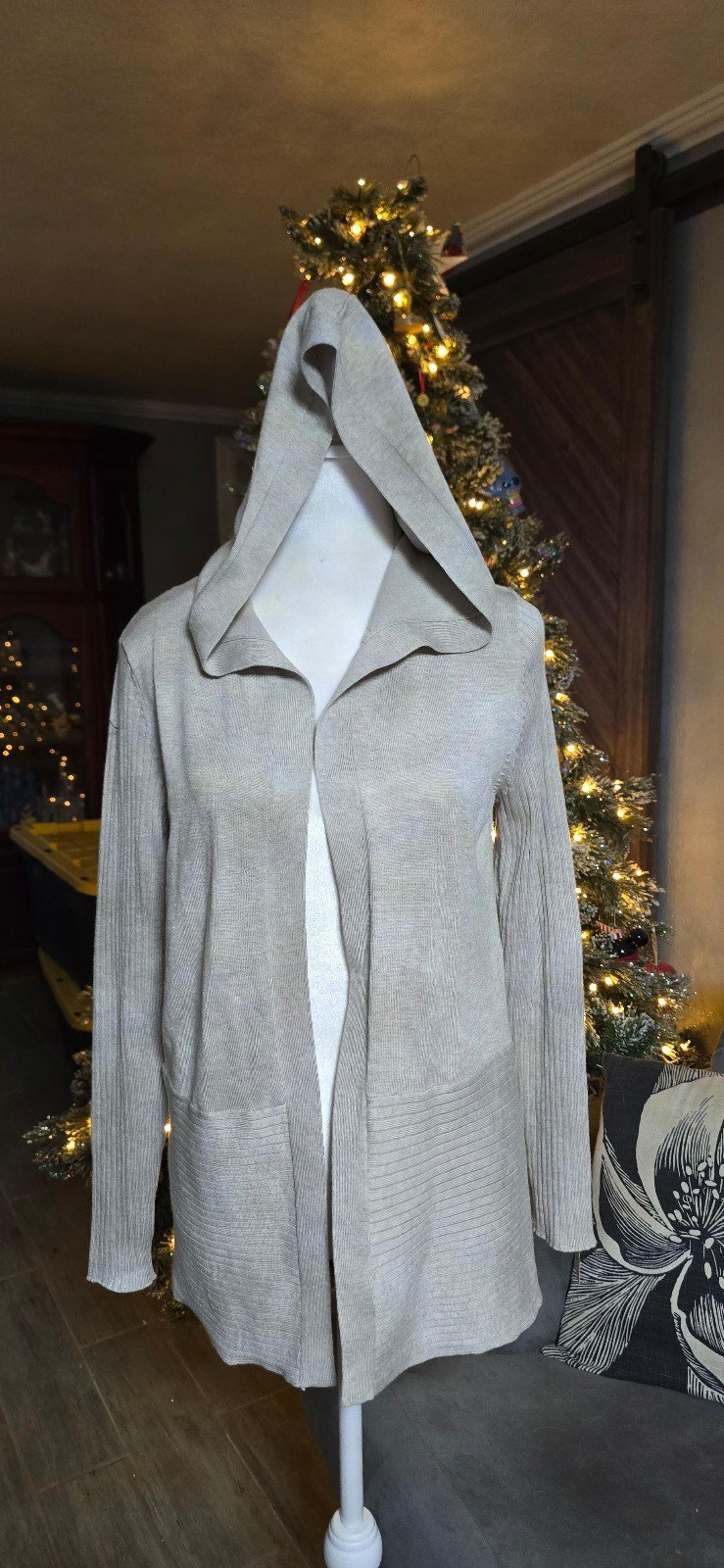 Cardigan by Verve Ami
